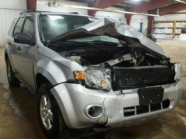 1FMCU9C78AKC72697 - 2010 FORD ESCAPE XLS GRAY photo 1