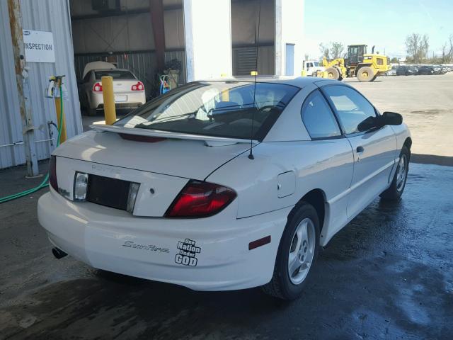 1G2JB12F247260598 - 2004 PONTIAC SUNFIRE WHITE photo 4