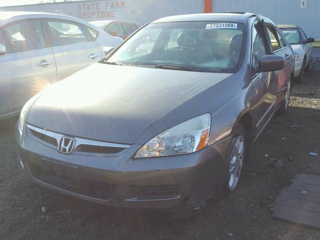 1HGCM56877A102686 - 2007 HONDA ACCORD EX GRAY photo 2