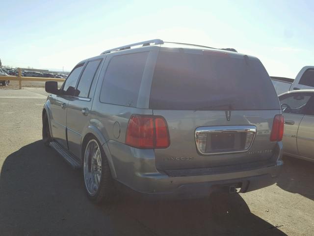 5LMFU28515LJ04666 - 2005 LINCOLN NAVIGATOR TEAL photo 3