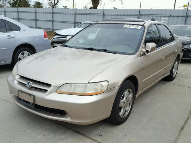 1HGCG165XYA087513 - 2000 HONDA ACCORD EX BEIGE photo 2