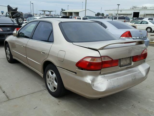 1HGCG165XYA087513 - 2000 HONDA ACCORD EX BEIGE photo 3