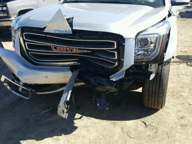 1GKS2BKC4GR468216 - 2016 GMC YUKON SLT SILVER photo 9