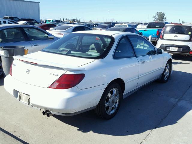 19UYA1251VL023096 - 1997 ACURA 2.2CL WHITE photo 4