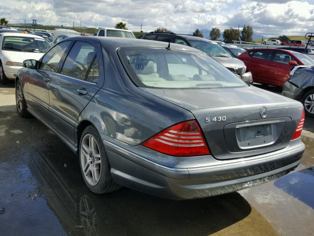 WDBNG70J16A465763 - 2006 MERCEDES-BENZ S 430 GRAY photo 3