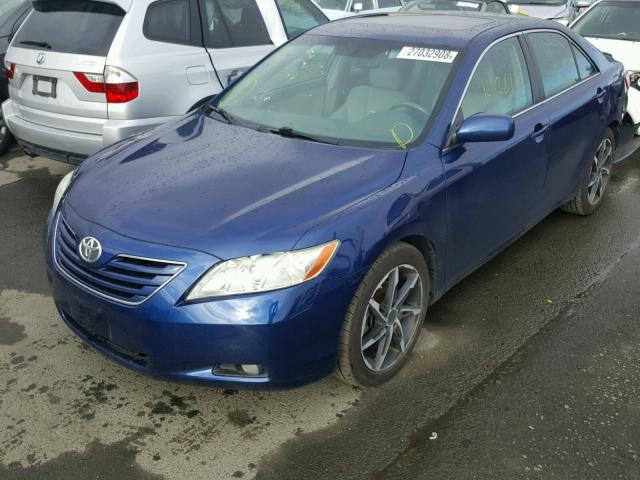 4T1BK46KX7U008155 - 2007 TOYOTA CAMRY NEW BLUE photo 2