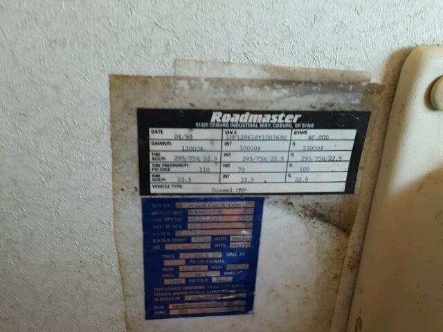 1RF120610Y1007690 - 2000 ROADMASTER RAIL EXECUTIVE/ WHITE photo 10