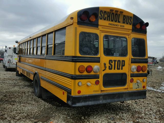 4UZAAXDC54CM63802 - 2004 FREIGHTLINER CHASSIS FS YELLOW photo 3