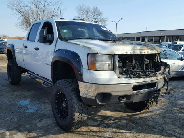 1GT12ZCG7CF175911 - 2012 GMC SIERRA K25 WHITE photo 1