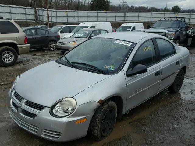 1B3ES26C25D224563 - 2005 DODGE NEON BASE SILVER photo 2