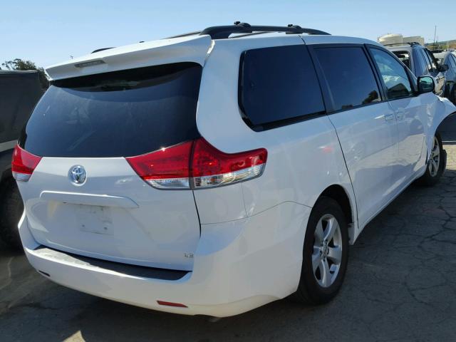 5TDKK3DC7CS210721 - 2012 TOYOTA SIENNA LE WHITE photo 4