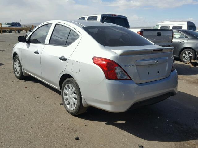 3N1CN7AP5HL880990 - 2017 NISSAN VERSA S SILVER photo 3