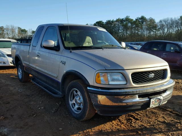 1FTRX17L0WNC24325 - 1998 FORD F150 TAN photo 1