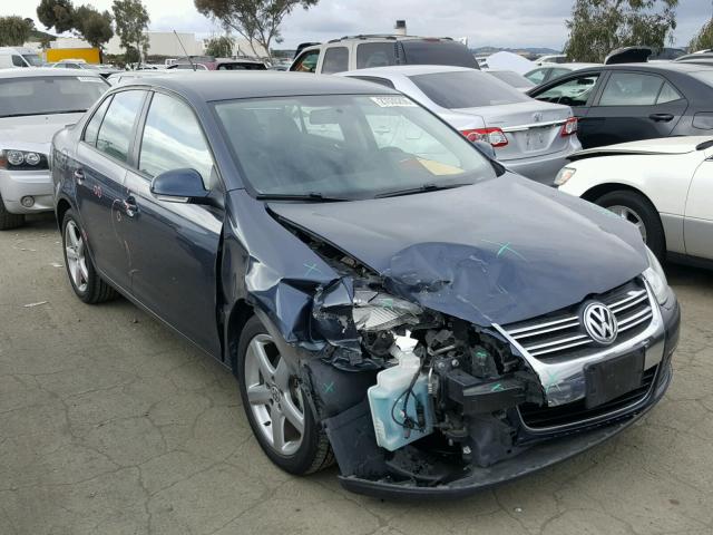 3VWAZ7AJ8AM128217 - 2010 VOLKSWAGEN JETTA LIMI BLUE photo 1