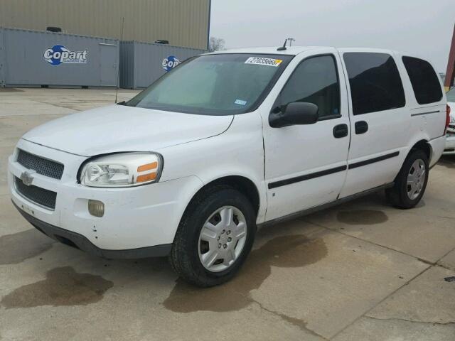 1GNDV23W47D138455 - 2007 CHEVROLET UPLANDER L WHITE photo 2