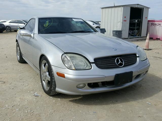 WDBKK65F63F284107 - 2003 MERCEDES-BENZ SLK 320 SILVER photo 1