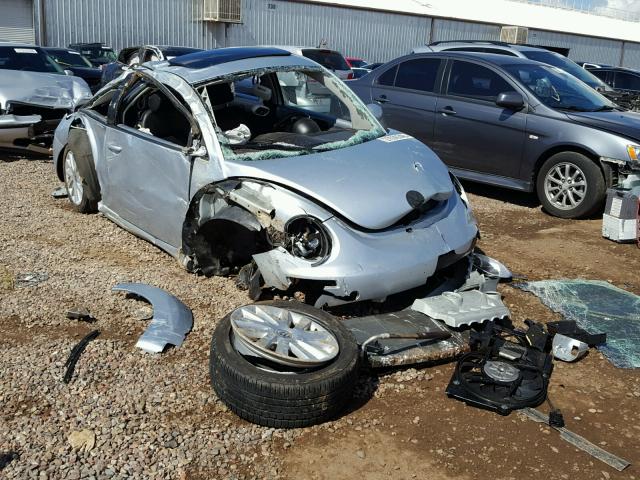 3VWRG31C98M504579 - 2008 VOLKSWAGEN NEW BEETLE SILVER photo 1