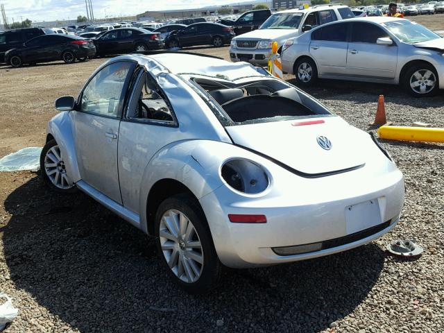 3VWRG31C98M504579 - 2008 VOLKSWAGEN NEW BEETLE SILVER photo 3