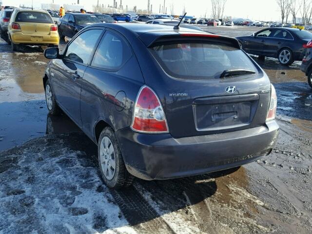 KMHCN3BC0AU170856 - 2010 HYUNDAI ACCENT SE GRAY photo 3