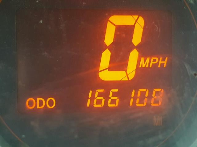 JTLKE50EX81035481 - 2008 TOYOTA SCION XB SILVER photo 8