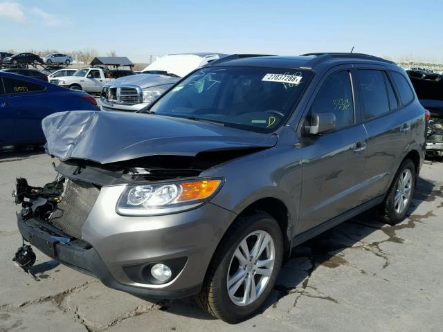 5XYZK4AG6CG156417 - 2012 HYUNDAI SANTA FE L GRAY photo 2