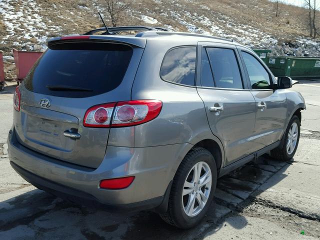 5XYZK4AG6CG156417 - 2012 HYUNDAI SANTA FE L GRAY photo 4