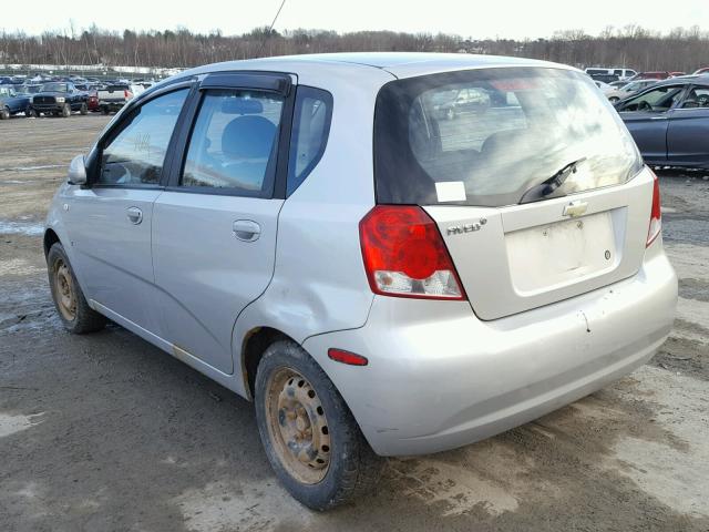 KL1TD66688B026031 - 2008 CHEVROLET AVEO BASE SILVER photo 3