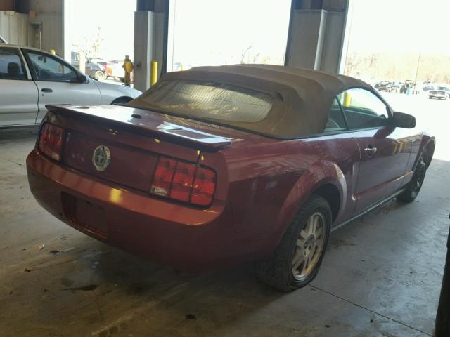 1ZVFT84N075284892 - 2007 FORD MUSTANG RED photo 4