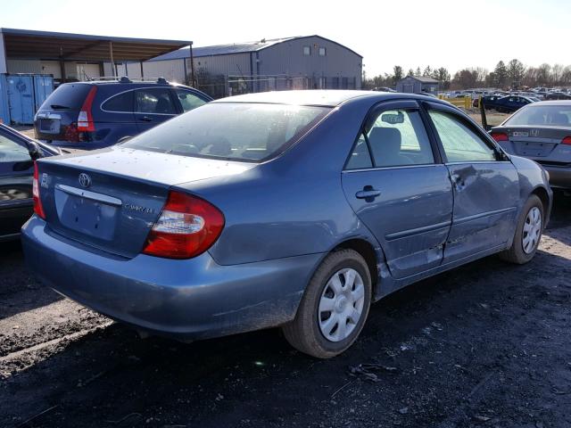 4T1BE32K54U833037 - 2004 TOYOTA CAMRY LE BLUE photo 4