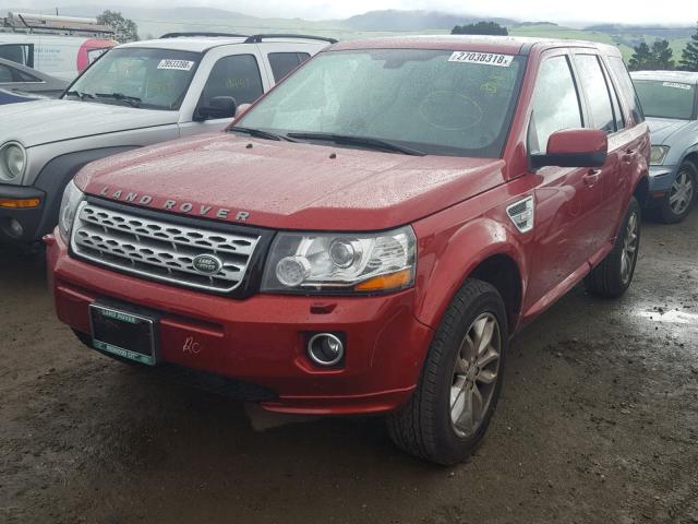 SALFR2BG9EH407130 - 2014 LAND ROVER LR2 HSE RED photo 2