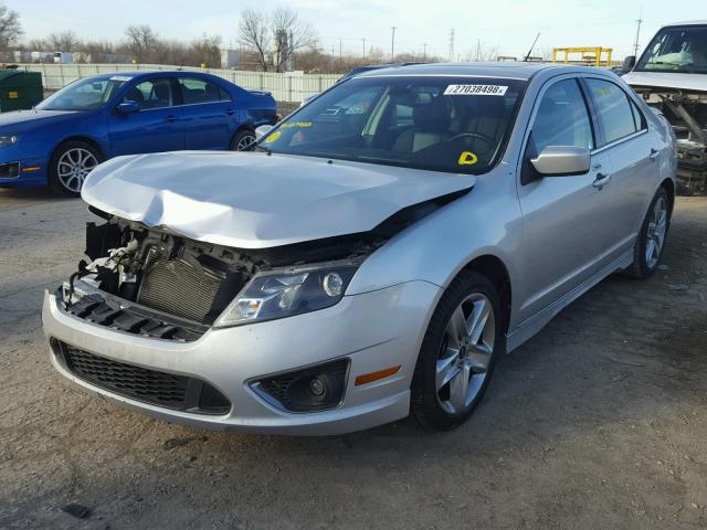 3FAHP0KC8BR127982 - 2011 FORD FUSION SPO SILVER photo 2