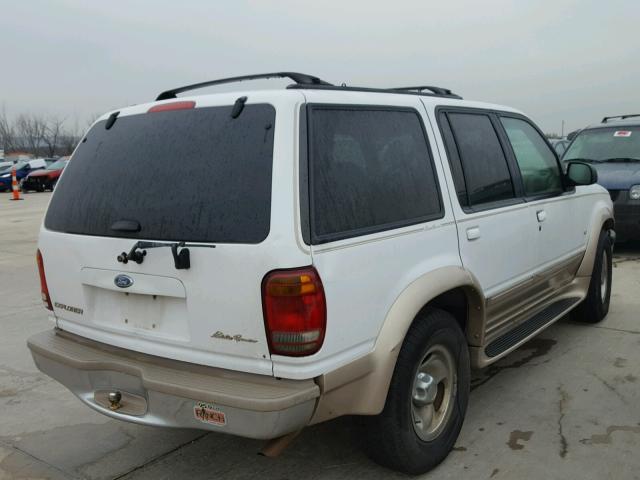 1FMZU32P1WUA17653 - 1998 FORD EXPLORER WHITE photo 4