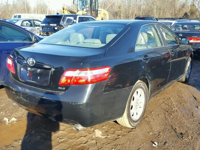 4T1BK46K58U057541 - 2008 TOYOTA CAMRY LE BLACK photo 4