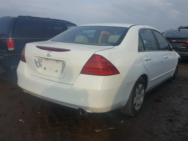 1HGCM56496A069184 - 2006 HONDA ACCORD LX WHITE photo 4