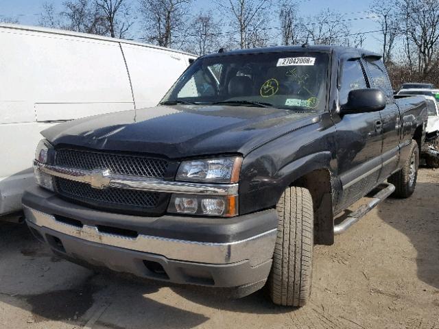 1GCEK19T15E201189 - 2005 CHEVROLET SILVERADO BLACK photo 2