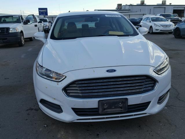 3FA6P0HR2DR297163 - 2013 FORD FUSION SE WHITE photo 9