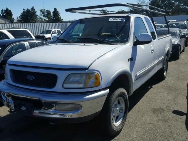 1FTEX18L5VKC23782 - 1997 FORD F150 WHITE photo 2