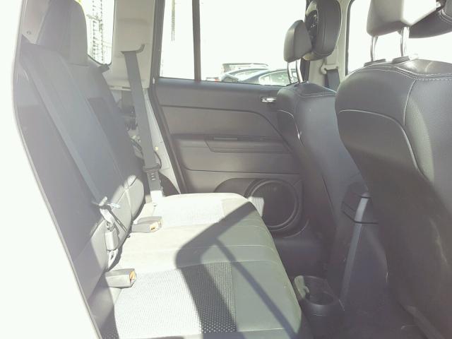 1C4NJCBA7FD420043 - 2015 JEEP COMPASS SP WHITE photo 6