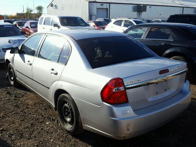 1G1ZS52F65F188424 - 2005 CHEVROLET MALIBU SILVER photo 3