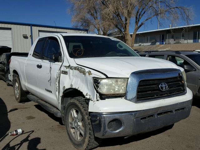 5TFBV54167X026002 - 2007 TOYOTA TUNDRA DOU WHITE photo 1