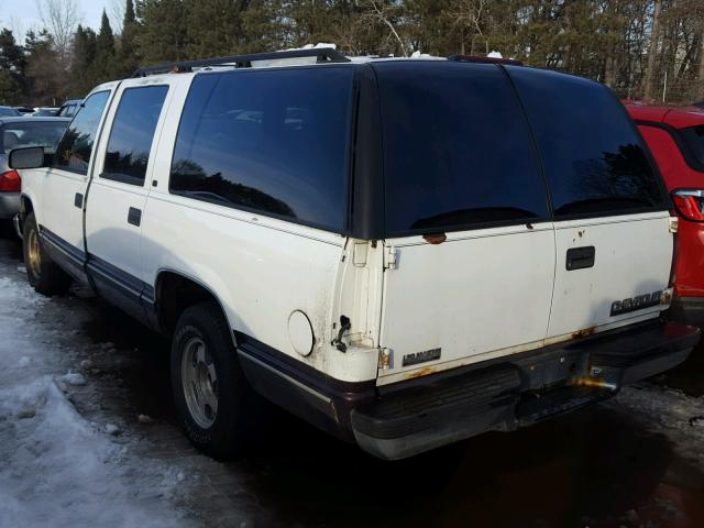 1GNEC16RXVJ388842 - 1997 CHEVROLET SUBURBAN C WHITE photo 3