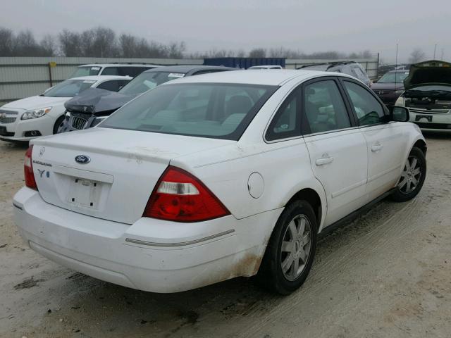 1FAFP23126G136786 - 2006 FORD FIVE HUNDR WHITE photo 4