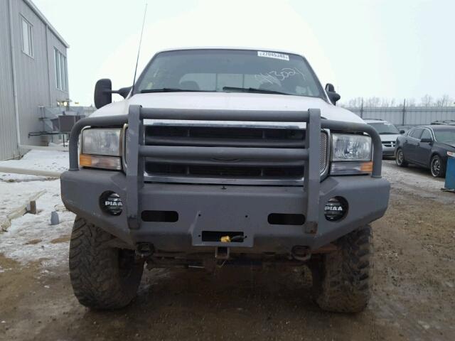 1FTSW31F83EA43021 - 2003 FORD F350 SRW S WHITE photo 9