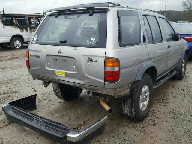 JN8AR05S9WW283061 - 1998 NISSAN PATHFINDER SILVER photo 4