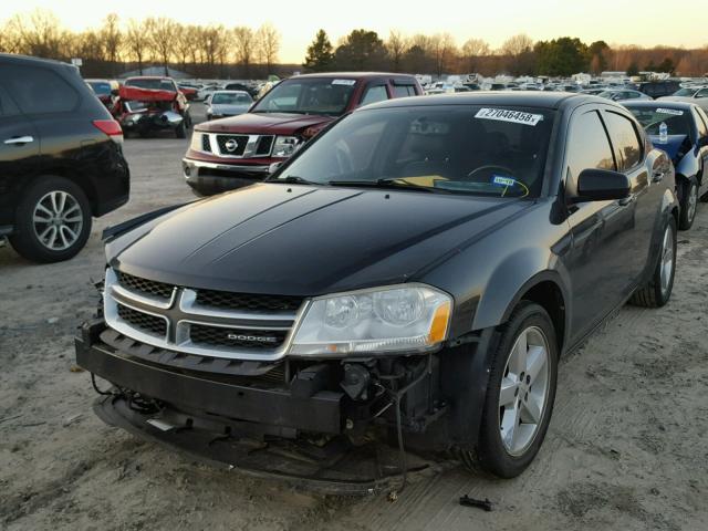 1B3BD2FG3BN524442 - 2011 DODGE AVENGER LU BLACK photo 2