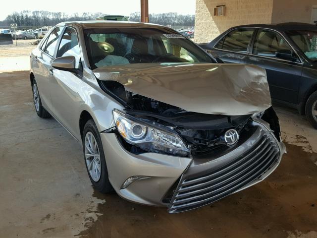 4T1BF1FKXFU049113 - 2015 TOYOTA CAMRY LE TAN photo 1