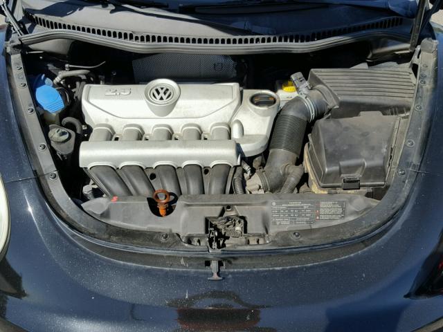 3VWPG3AG4AM018729 - 2010 VOLKSWAGEN NEW BEETLE 黑色 照片 7