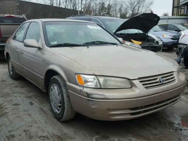 4T1BG22K4VU025185 - 1997 TOYOTA CAMRY CE TAN photo 1