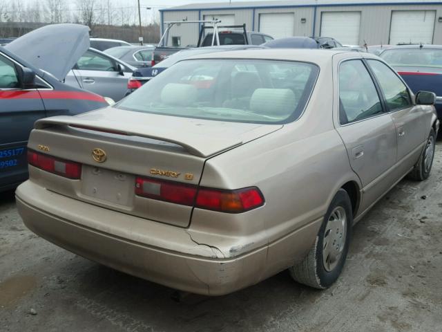 4T1BG22K4VU025185 - 1997 TOYOTA CAMRY CE TAN photo 4