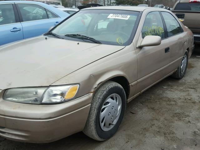 4T1BG22K4VU025185 - 1997 TOYOTA CAMRY CE TAN photo 9